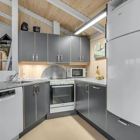 Tatil Evi Cozy In Harboore With Sauna *