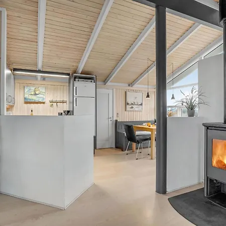 Cozy In Harboore With Sauna Nyaraló Harboør