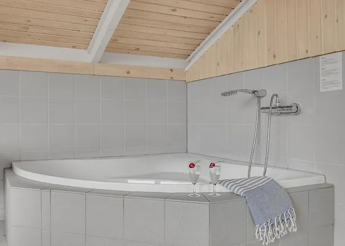 Cozy In Harboore With Sauna Harboør