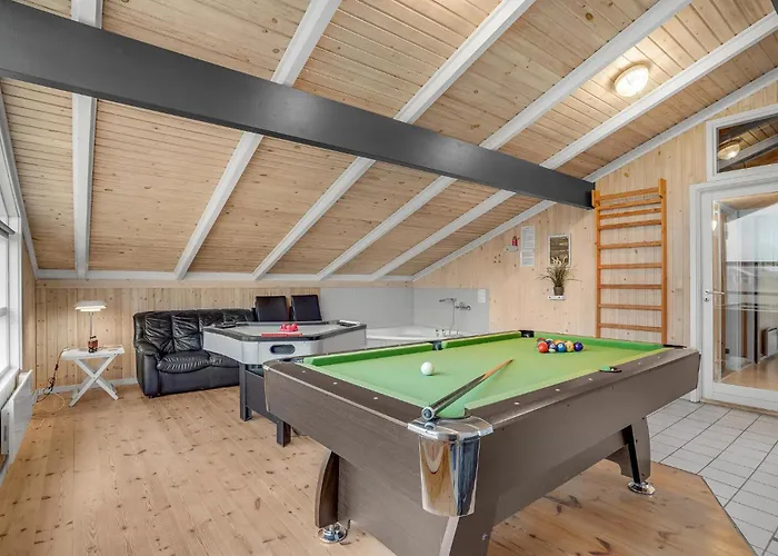 Cozy In Harboore With Sauna * Harboør